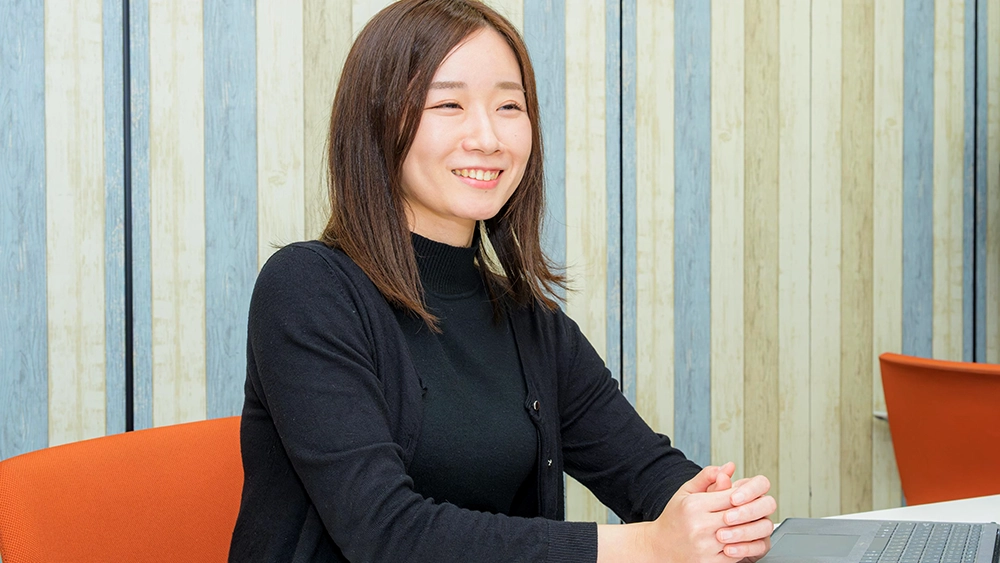 DXコンサルティングを通じた人財育成と自走化をサポートするリードヴァンスのスタッフ