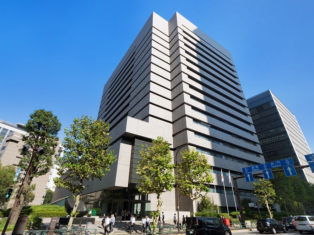 官公庁様の次世代ハイブリッドクラウド移行調査イメージ